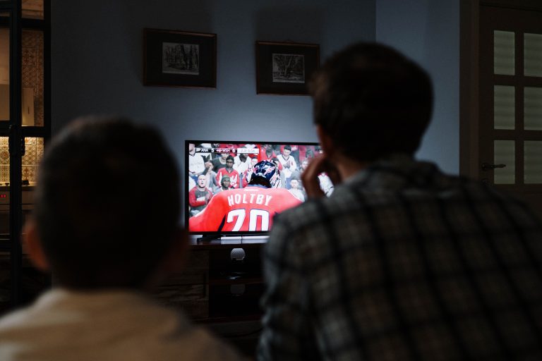 Why More Football Fans Are Using a Sportsbook Site on Match Day